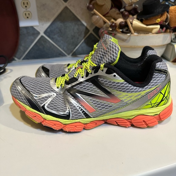 NB NEW BALANCE SNEAKERS RUN WALK ATHLETIC SZ 11.5 880v4 GRAY ORANGE BLACK YELLOW - Picture 11 of 14